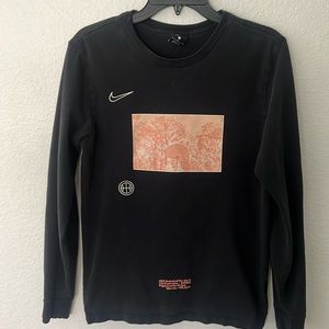 Nike Basketball Long Sleeve Tee